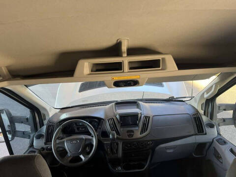 2017 Ford Transit