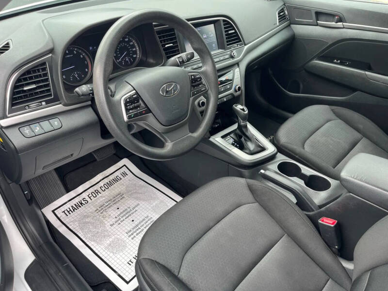 2018 Hyundai Elantra