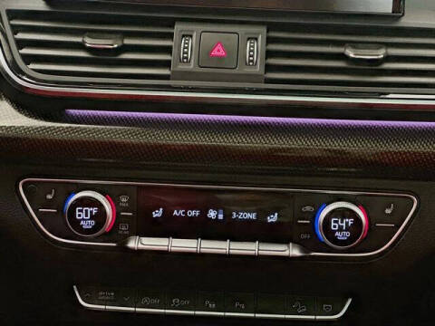 2023 Audi SQ5 Sportback 3.0T quattro Prestige