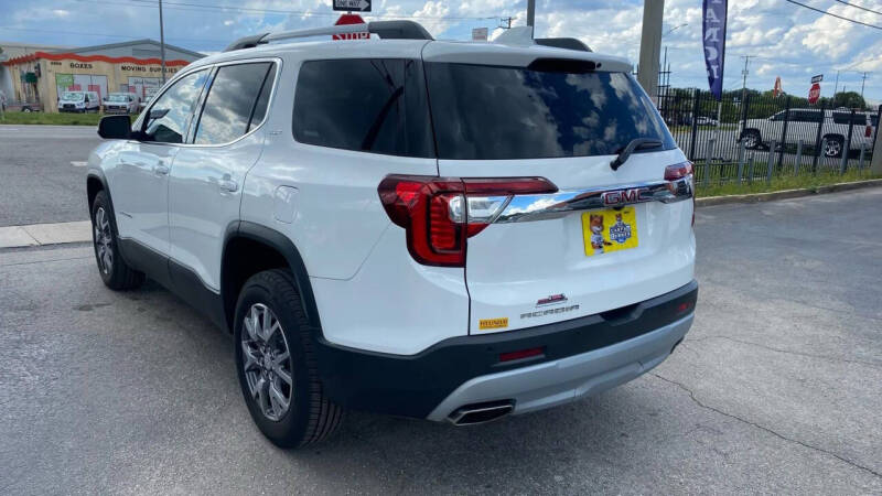 2020 GMC Acadia SLT