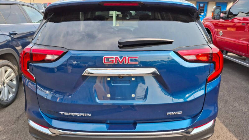 2021 GMC Terrain SLT