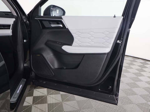 2025 Mitsubishi Outlander SEL Platinum Edition