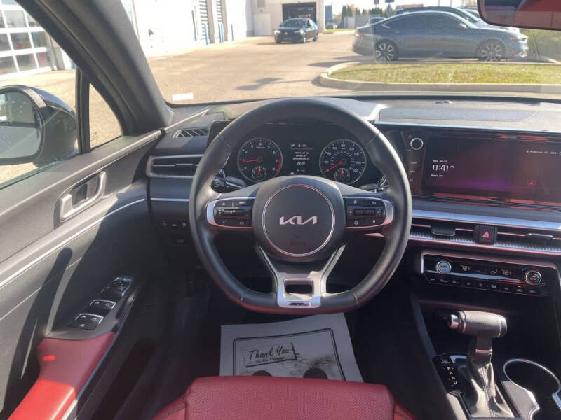 2023 Kia K5