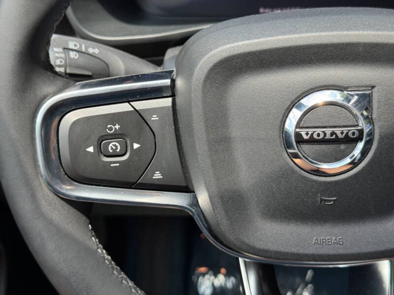 2023 Volvo XC40 Recharge Twin Plus