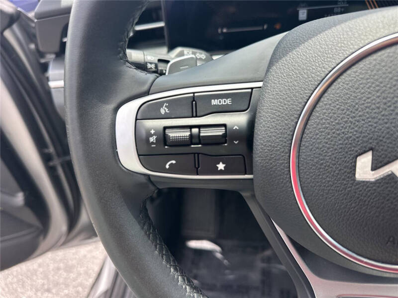 2025 Kia K5 GT