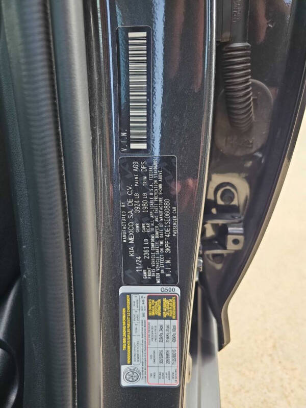 2025 Kia K4 LXS