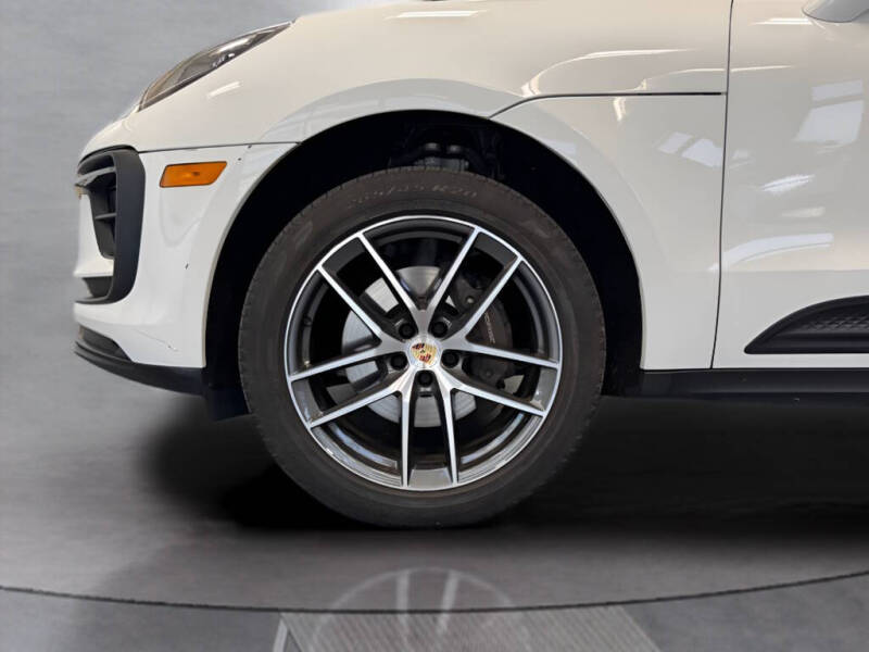 2023 Porsche Macan
