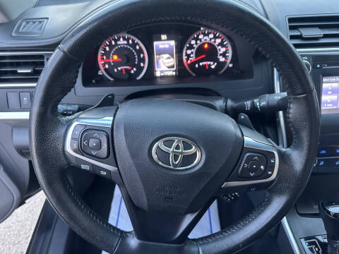 2015 Toyota Camry SE