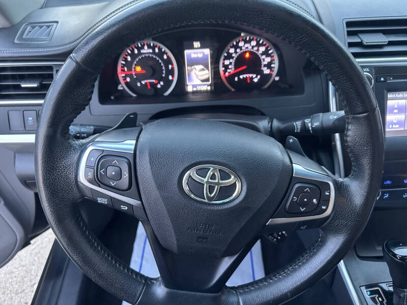 2015 Toyota Camry SE