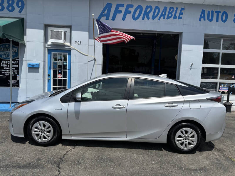 2018 Toyota Prius One