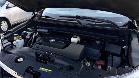 2014 Nissan Pathfinder SV