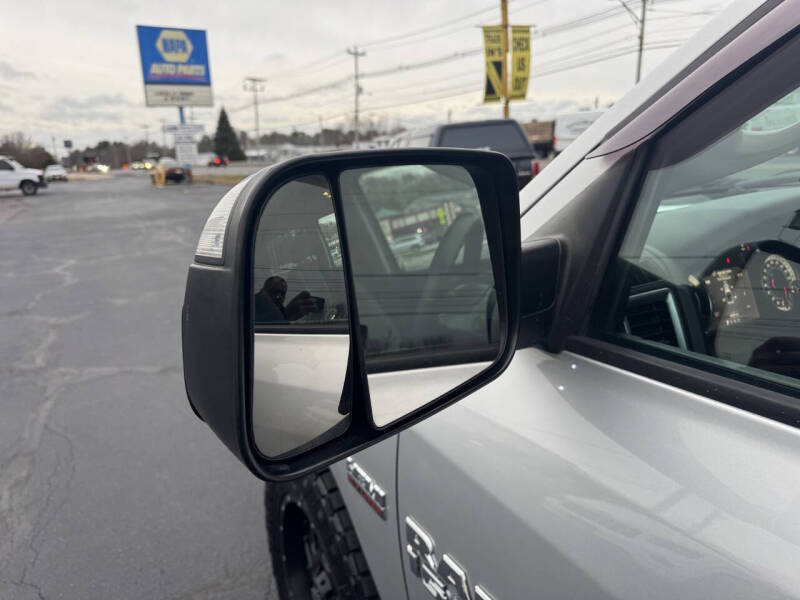 2015 RAM 1500 Big Horn