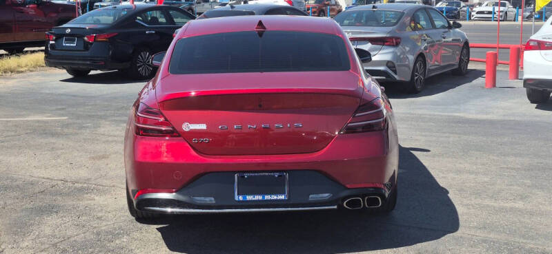 2022 Genesis G70
