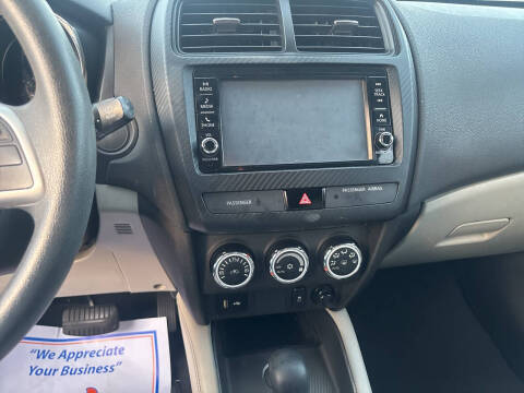 2019 Mitsubishi Outlander Sport ES