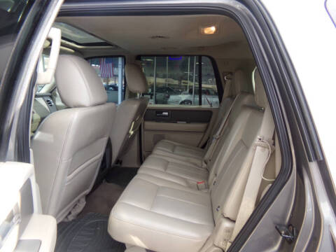 2011 Ford Expedition XLT