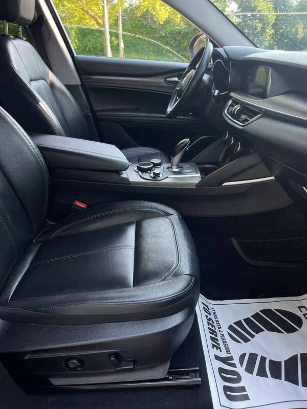 2018 Alfa Romeo Stelvio Ti