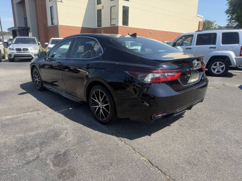 2022 Toyota Camry SE