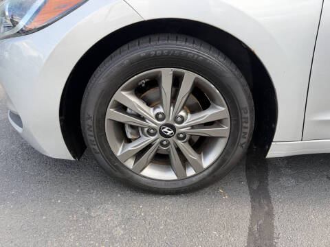 2017 Hyundai Elantra