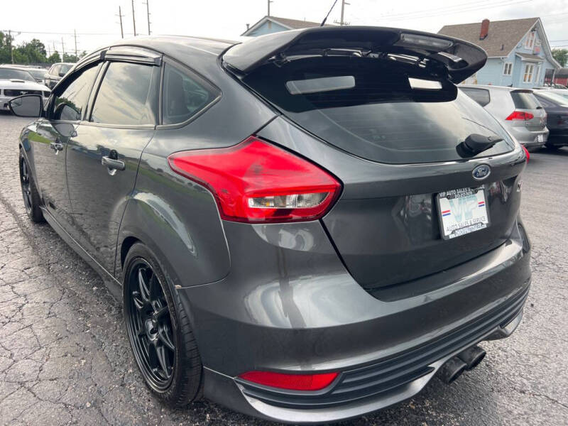 2018 Ford Focus ST