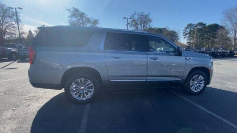 2023 GMC Yukon XL SLT