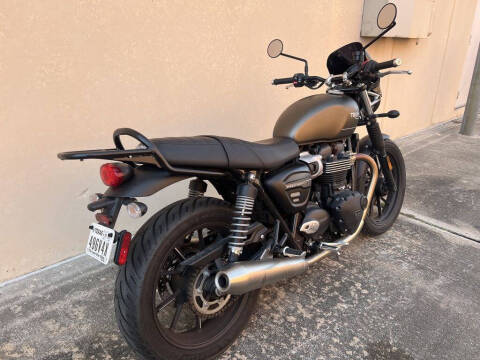 2023 Triumph Speed Twin 900 Matte Ironstone
