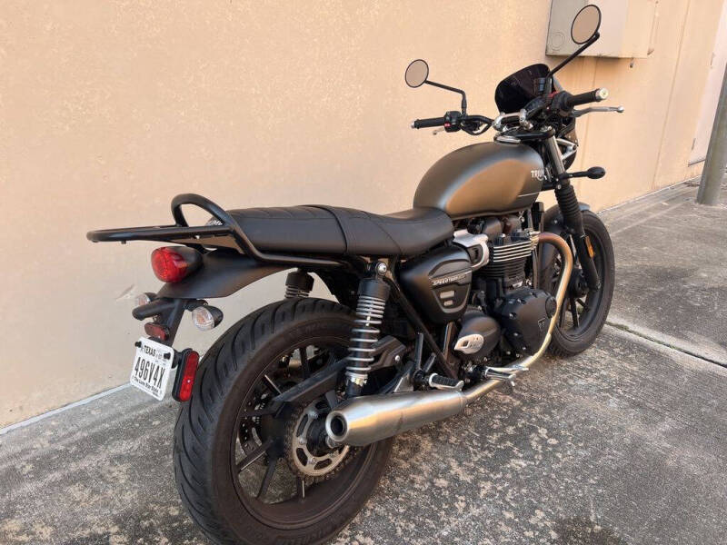 2023 Triumph Speed Twin 900 Matte Ironstone