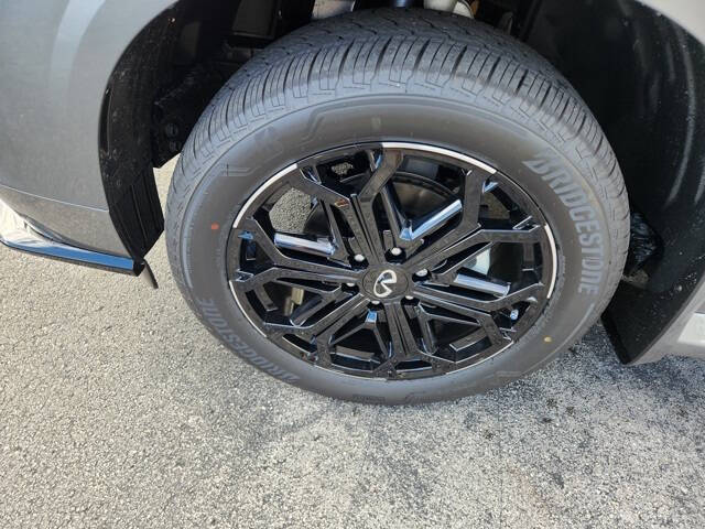 2026 Infiniti QX80 Sport