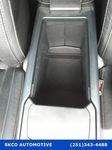 2021 Volvo XC40 T4 Momentum