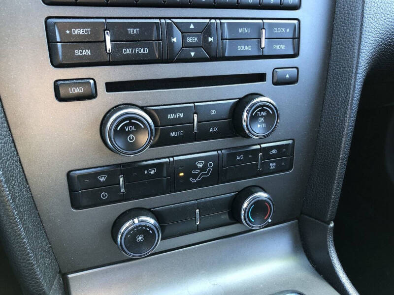 2014 Ford Mustang V6