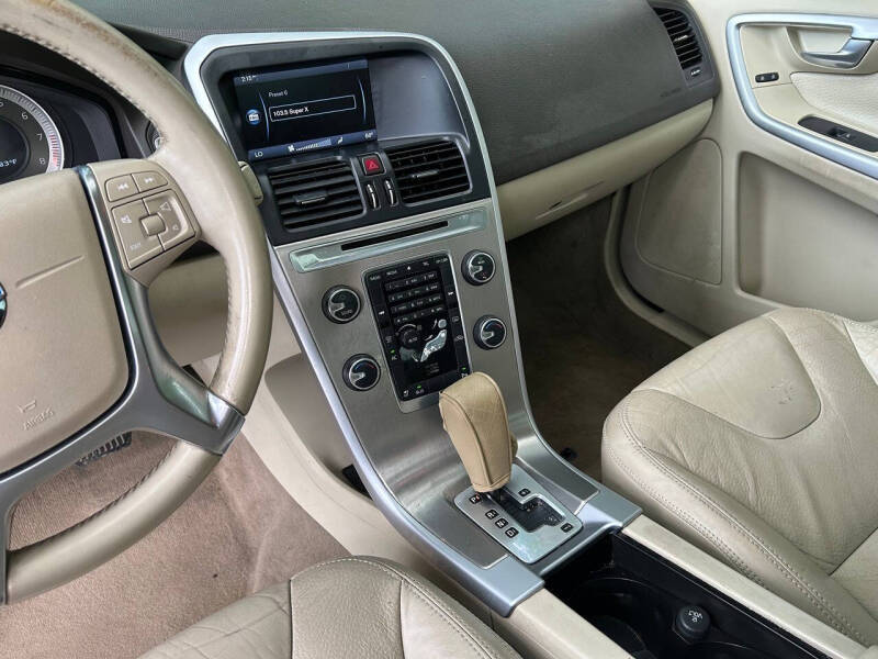 2012 Volvo XC60 3.2 Premier Plus