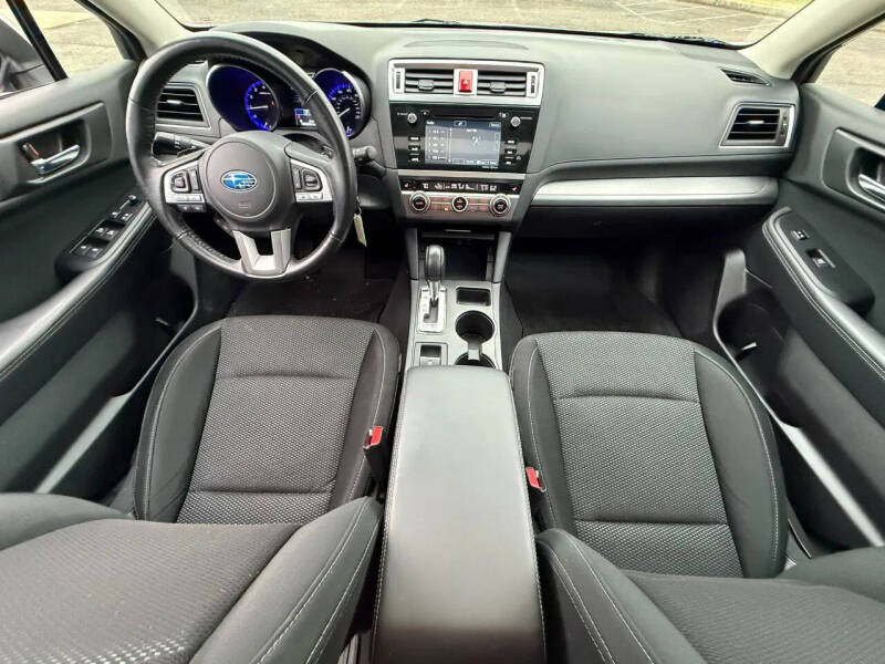 2017 Subaru Outback 2.5i Premium