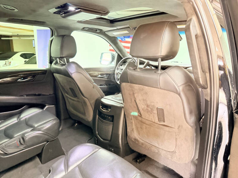 2020 Cadillac Escalade ESV Platinum