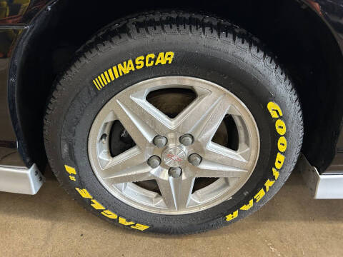 2001 Chevrolet Monte Carlo SS