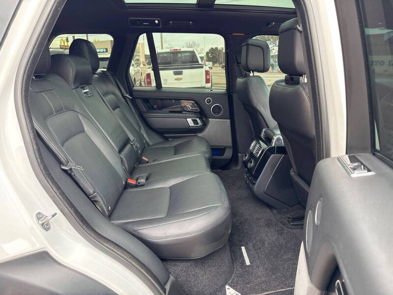 2020 Land Rover Range Rover P525 HSE