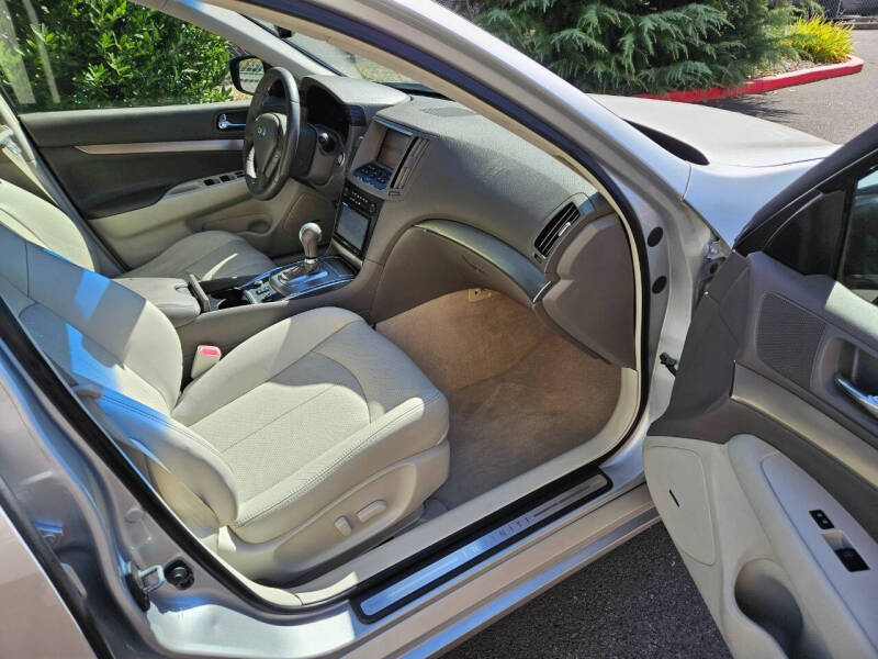 2013 Infiniti G37 Sedan x