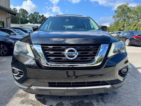 2017 Nissan Pathfinder SL