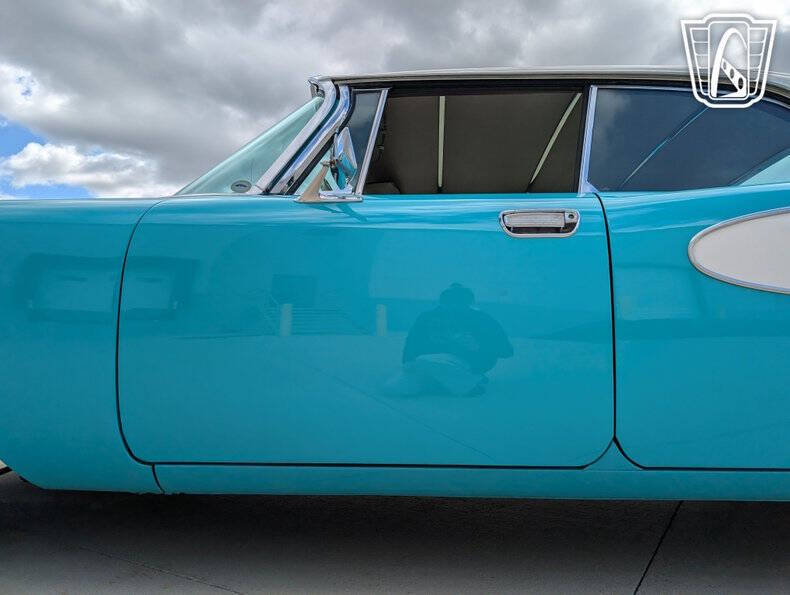 1957 Chrysler Windsor