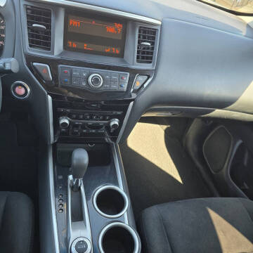 2014 Nissan Pathfinder S