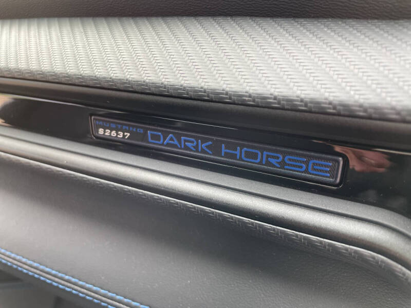 2025 Ford Mustang Dark Horse
