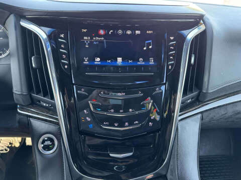 2016 Cadillac Escalade Platinum