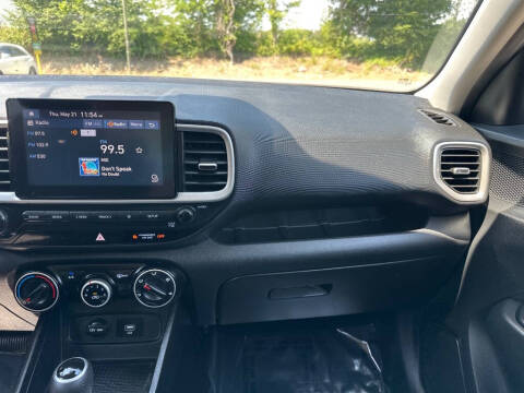 2021 Hyundai Venue SE