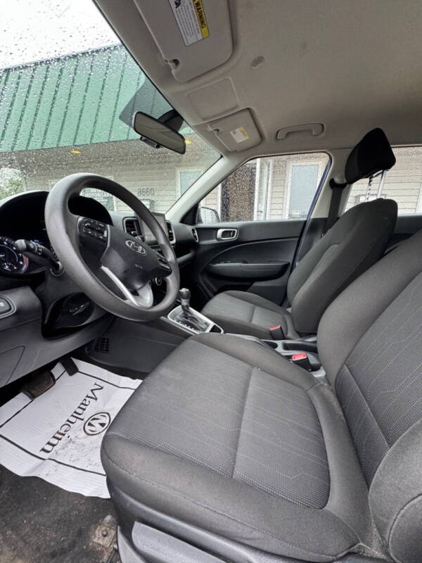 2021 Hyundai Venue SE