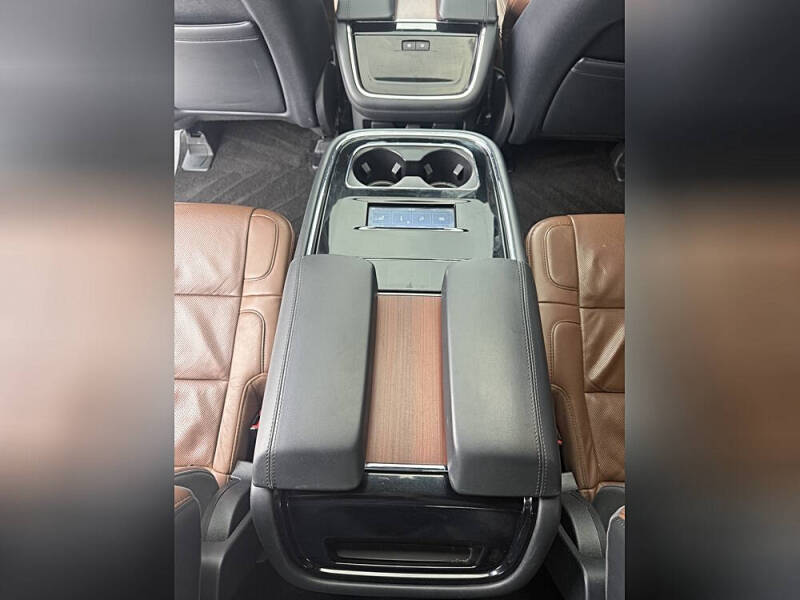 2022 Lincoln Navigator L Reserve