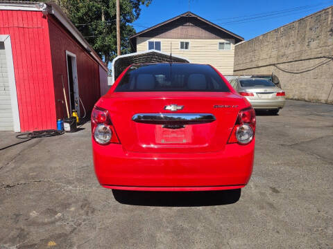 2012 Chevrolet Sonic LT