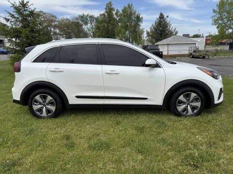 2022 Kia Niro LX