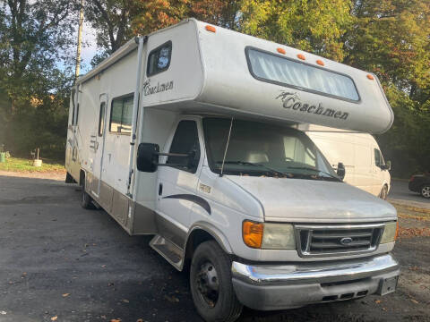 2004 Ford E-Series E-450 SD