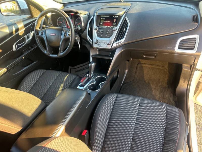 2017 GMC Terrain SLE-1