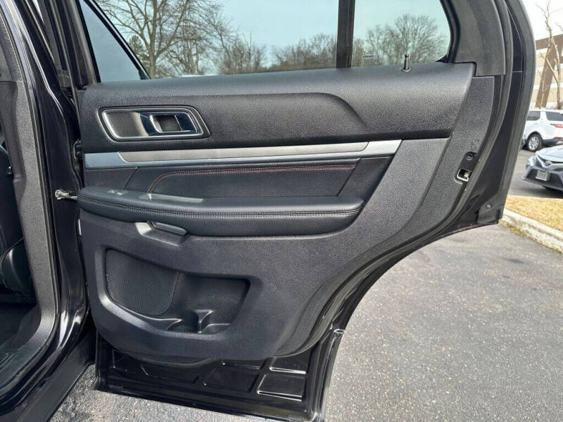 2019 Ford Explorer Sport