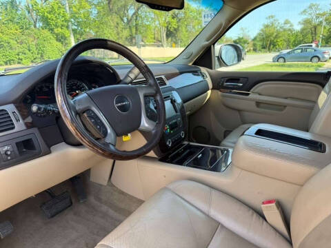 2011 GMC Yukon Denali