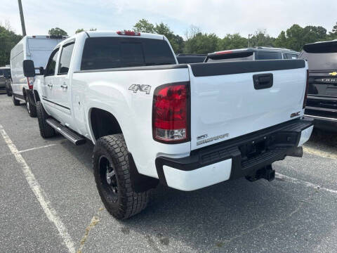 2013 GMC Sierra 2500HD Denali